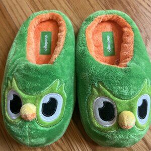 Duolingo slippers - **sold out**